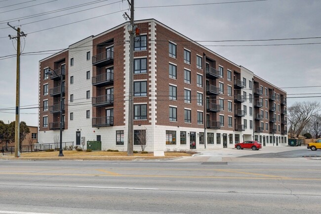 9201 N Milwaukee Ave, Unit 308