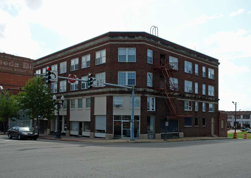 The Hamilton Apartment in Shreveport, LA - Building Photo