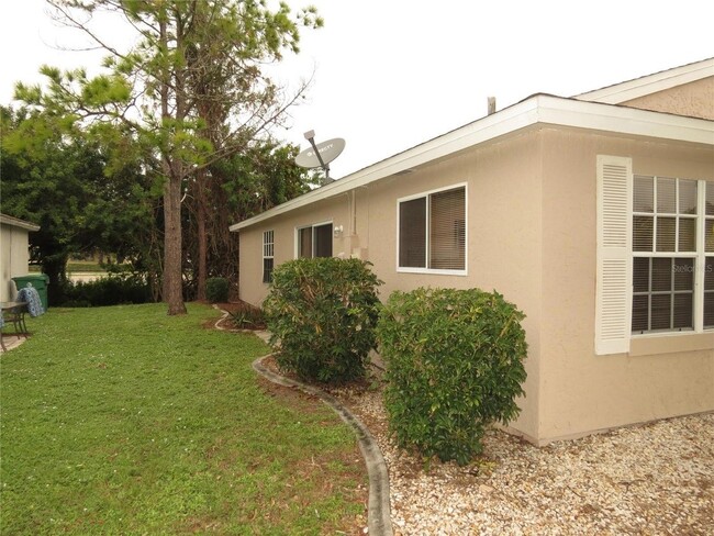 437 Ricold Terrace in Port Charlotte, FL - Building Photo - Building Photo