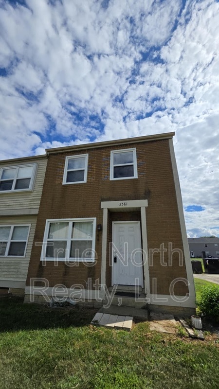 2581 Sandbury Blvd