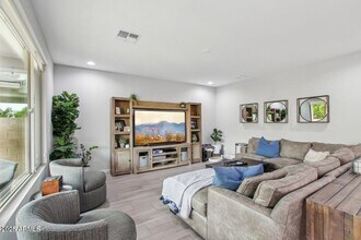 3551 E Louise Dr in Phoenix, AZ - Building Photo - Building Photo