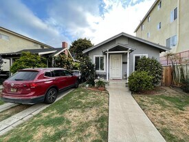 1607 S Westgate Ave in Los Angeles, CA - Building Photo