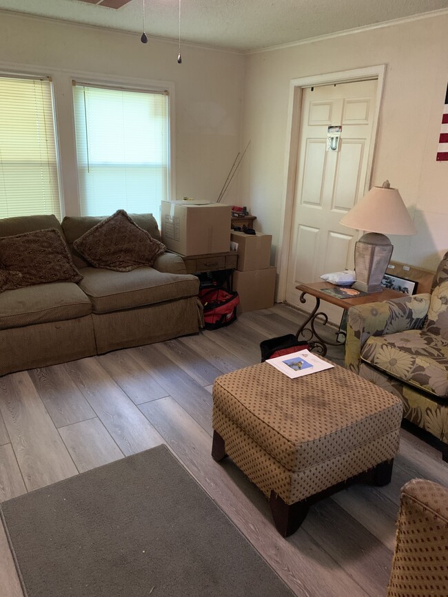 6508 Blue Ridge Blvd in Raytown, MO - Building Photo - Building Photo