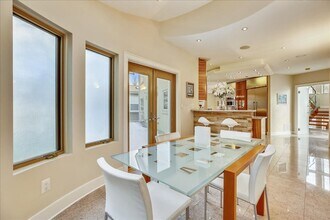 6600 80th Pl in Cabin John, MD - Building Photo - Building Photo