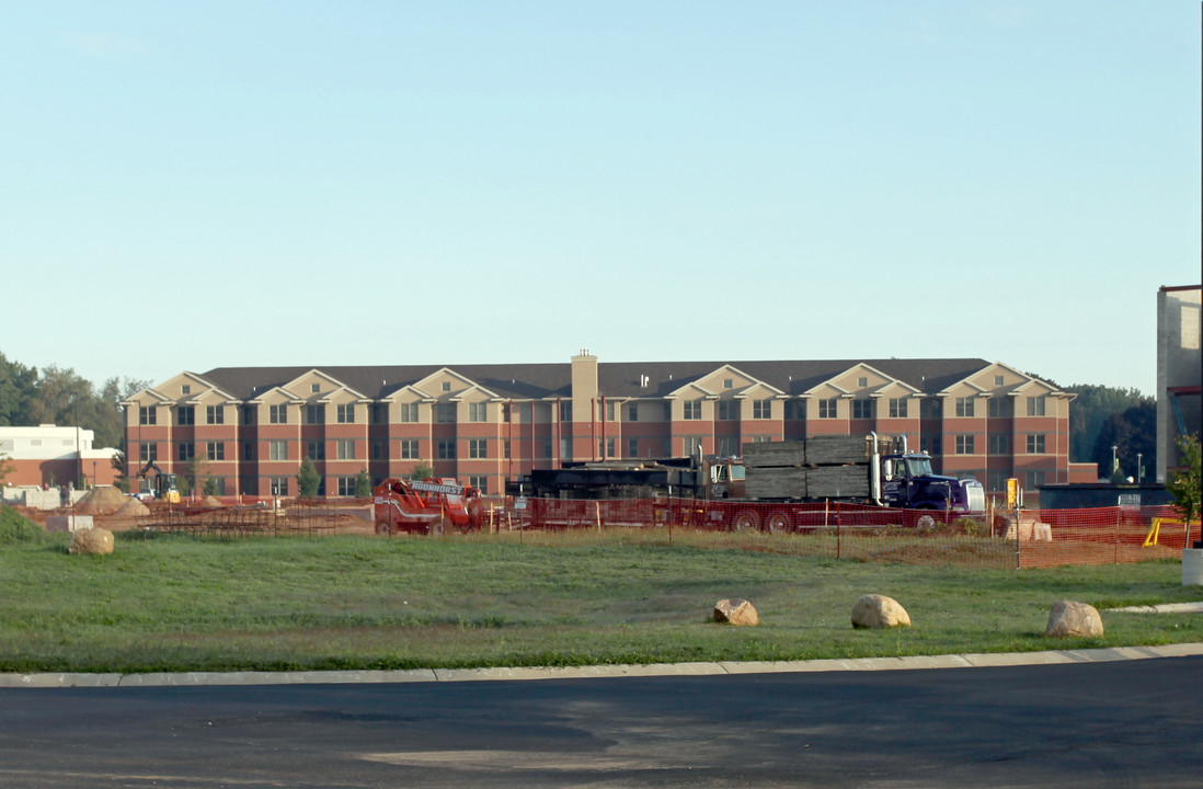 Keith H. McKenzie Hall in Dowagiac, MI - Building Photo