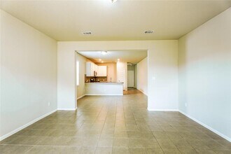 8414 Quiet Bay Dr in Baytown, TX - Building Photo - Building Photo