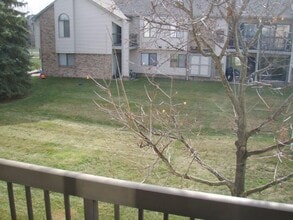 42766 Lilley Pointe Dr, Unit 42766 in Canton, MI - Building Photo - Building Photo