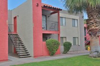Building Photo - Papago Gardens Apartments in Phoenix, Arizona