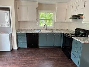 184 Walker Ln in Clarkesville, GA - Building Photo - Building Photo