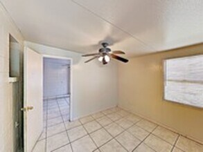 6505 Ambassador Dr in Orlando, FL - Building Photo - Building Photo