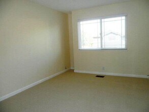 5233 Country Forge Ln in San Jose, CA - Building Photo - Building Photo