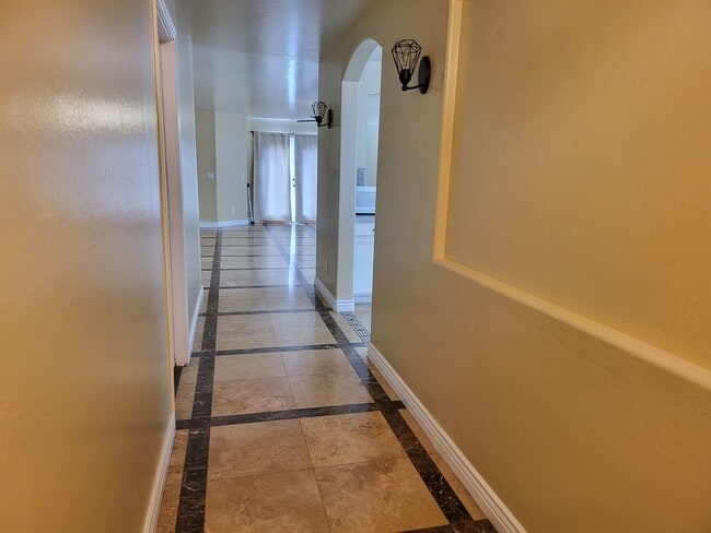 6629 S 18th Dr in Phoenix, AZ - Building Photo - Building Photo