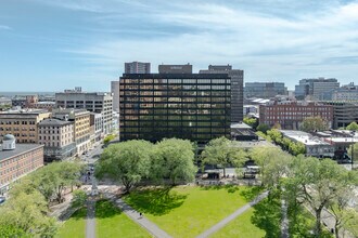 900 Chapel St in New Haven, CT - Building Photo - Building Photo