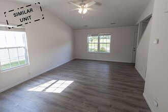 3322 E St Charles Rd in Columbia, MO - Building Photo - Building Photo