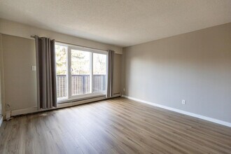Residences at Portage Commons in Winnipeg, MB - Building Photo - Building Photo
