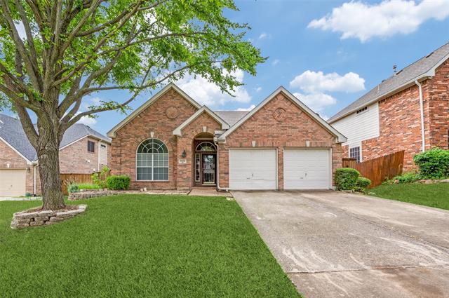 property at 5005 Stonecrest Dr