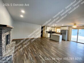 2024 S Oxford Ave in Sioux Falls, SD - Building Photo - Building Photo