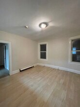 133 Isabella Ave, Unit 3 in Newark, NJ - Foto de edificio - Building Photo