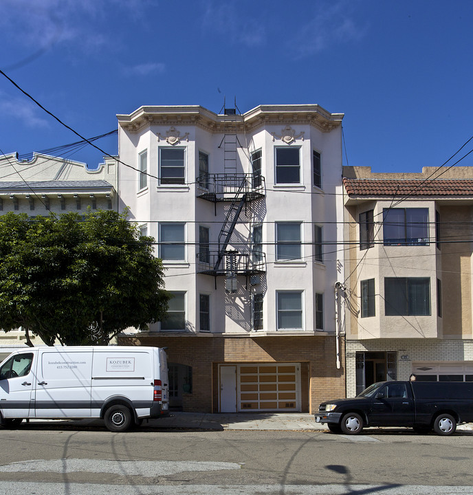 229 21st Ave in San Francisco, CA - Building Photo