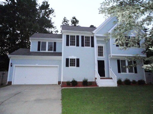 505 Westminster Dr in Clayton, NC - Foto de edificio