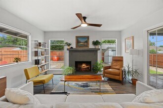 314 Wood Bine Dr in Austin, TX - Building Photo - Building Photo