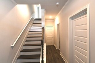 574 Amarante Cir in Lawrenceville, GA - Building Photo - Building Photo