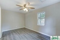 747 E Waldburg St in Savannah, GA - Building Photo - Building Photo