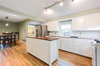 7815 Hardy Dr in Austin, TX - Building Photo - Building Photo