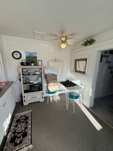 2220 New Falls Rd in Levittown, PA - Building Photo - Building Photo