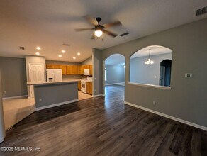 712 N Edenbridge Way in St. Augustine, FL - Building Photo - Building Photo