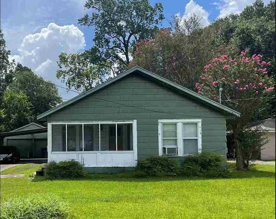 4460 Singleton Rd in Beaumont, TX - Building Photo