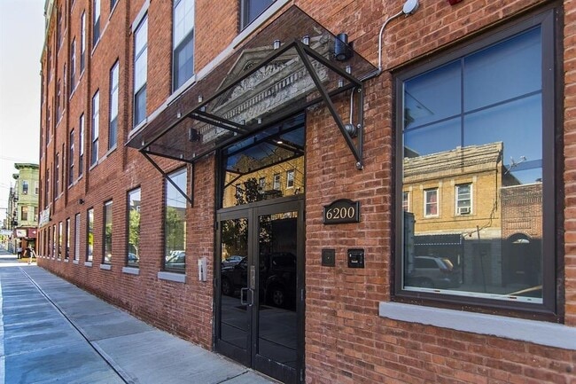 property at 6200 Hudson Ave