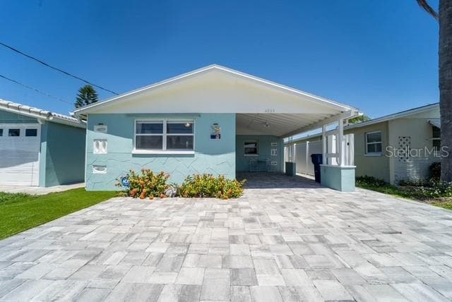 property at 4825 Floramar Terrace