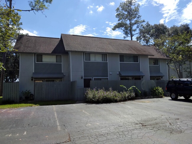 property at 4415 NW 41st Plz