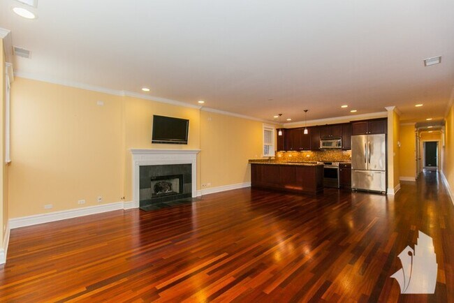 3851 N Southport Ave-Unit -4 in Chicago, IL - Building Photo - Building Photo