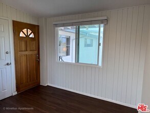 1813 12th St in Santa Monica, CA - Building Photo - Building Photo