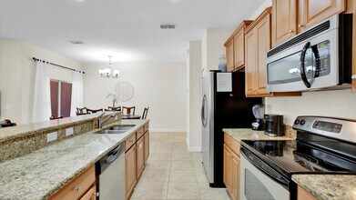 8959 California Palm Rd in Kissimmee, FL - Building Photo - Building Photo