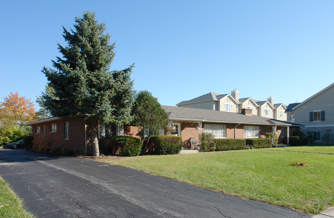 1790-1796 Ridgecliff Rd in Upper Arlington, OH - Building Photo