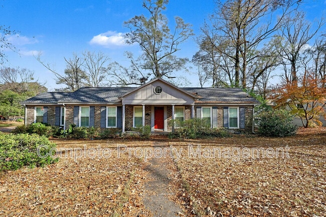 property at 3801 Cromwell Dr