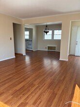 627 W Park Ave in Long Beach, NY - Building Photo - Building Photo