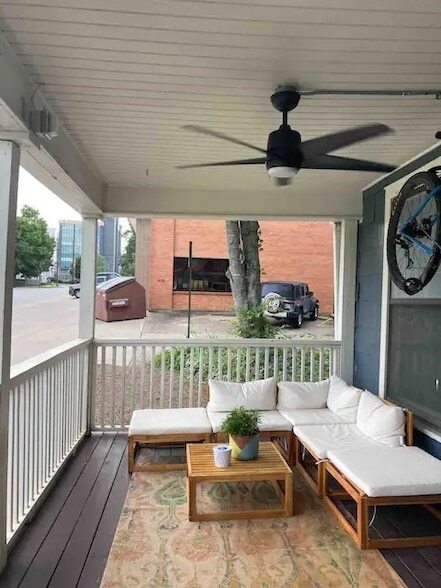 315 W Center St, Unit 3205 in Fayetteville, AR - Building Photo - Building Photo