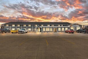 1 Proactive Dr, Unit 207 in New Florence, MO - Building Photo