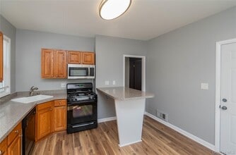 15 Taylor Ave in Poughkeepsie, NY - Building Photo - Building Photo