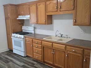 7922 Metropolitan Ave in Kansas City, KS - Building Photo - Building Photo