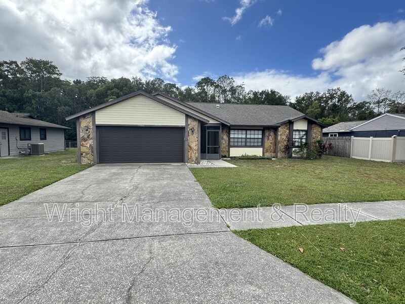 7908 Knight Dr in New Port Richey, FL - Building Photo