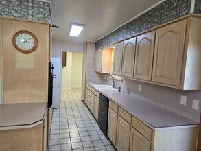 4904 Locust Ave in Odessa, TX - Building Photo - Building Photo