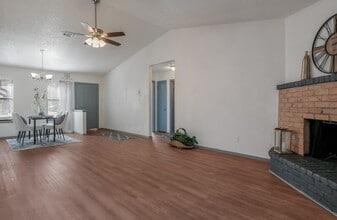7166 Gallery Rdg in San Antonio, TX - Building Photo - Building Photo