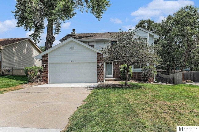 1611 S 168th Ave in Omaha, NE - Building Photo - Building Photo