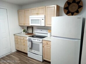 5364 Marybudd Ave in Jacksonville, FL - Building Photo - Building Photo