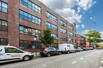 84 N 9th St in Brooklyn, NY - Building Photo - Building Photo